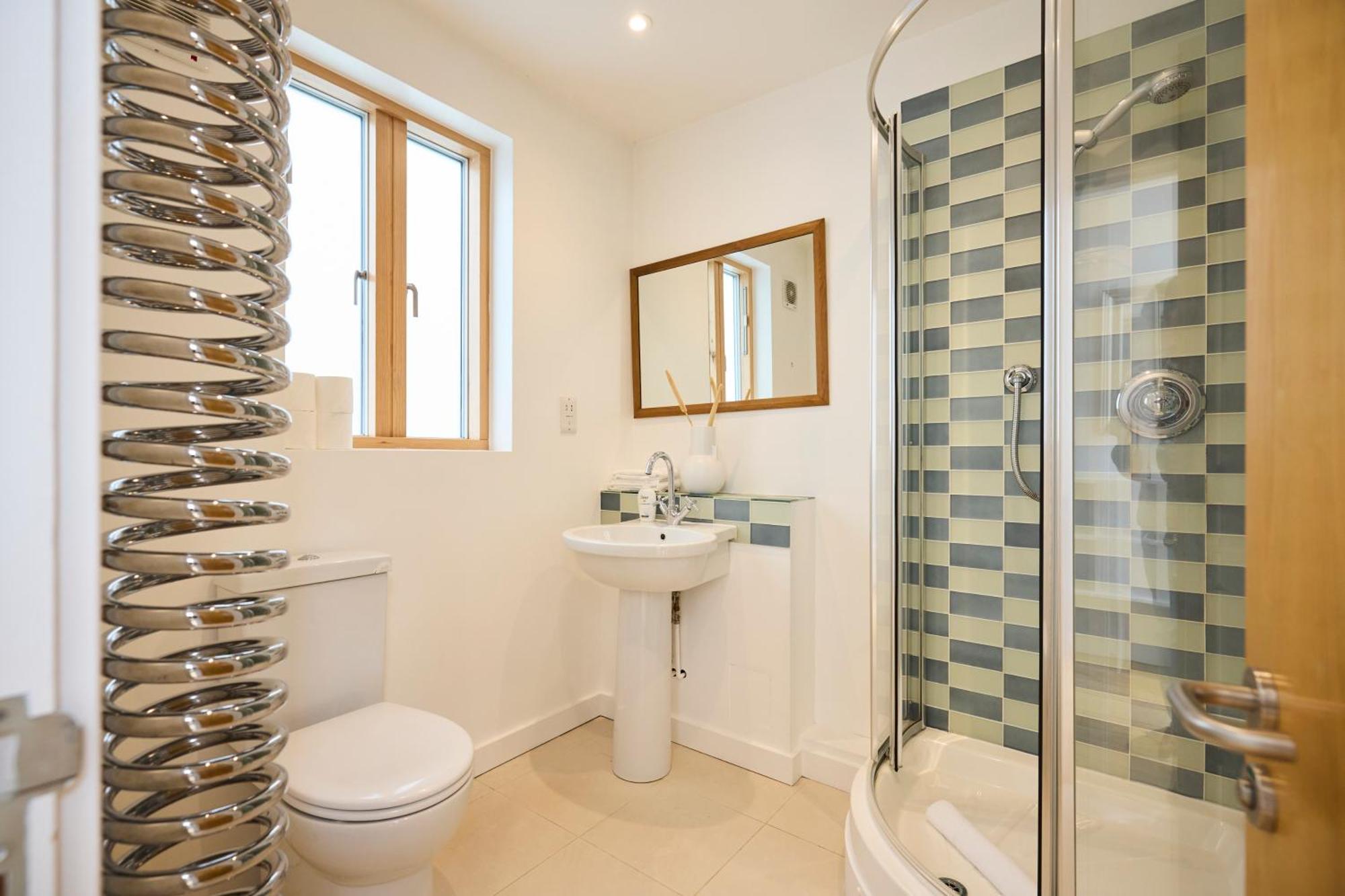 The Putney Wonder - Dazzling 3Bdr Flat With Garden Apartamento Londres Exterior foto